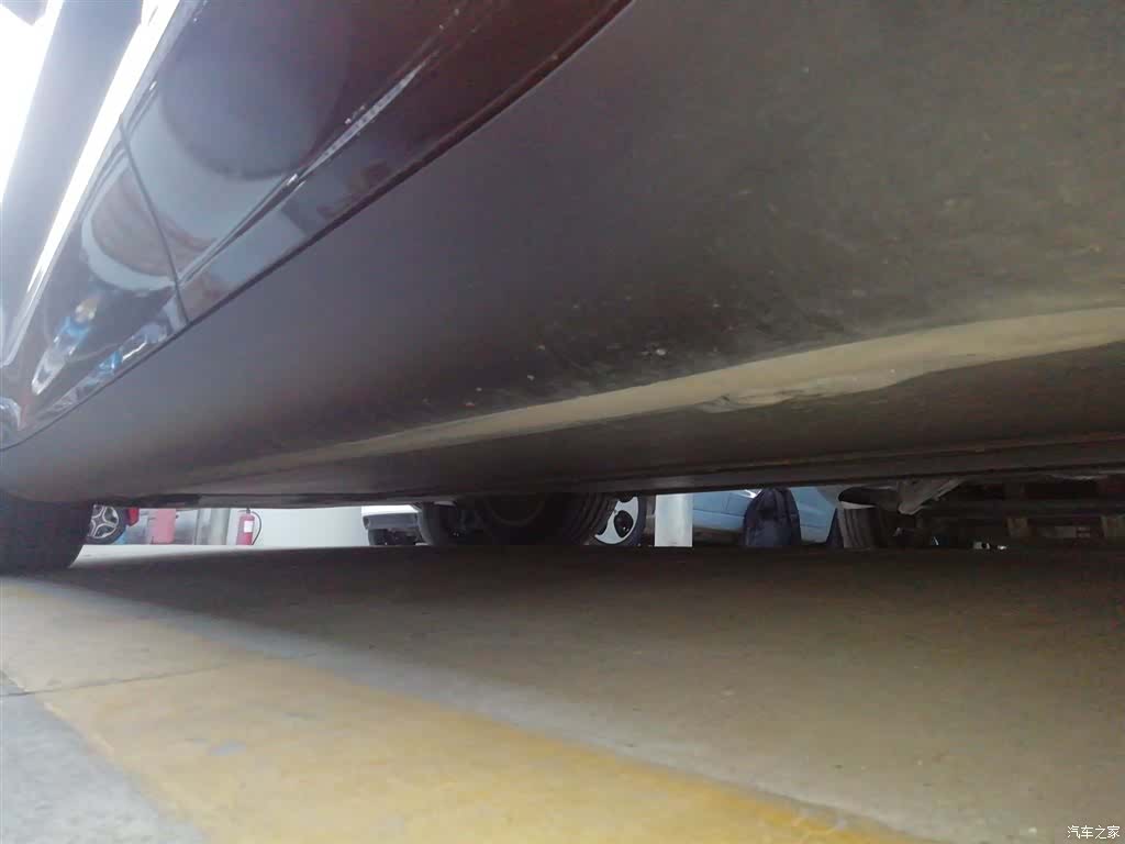 Tesla Model Y, 2023 18