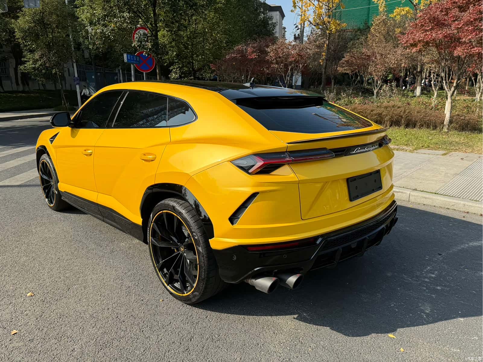 Lamborghini Urus, 2022 2