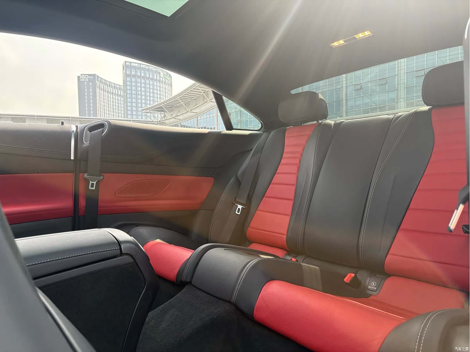 Mercedes-Benz E-Class, 2023 6