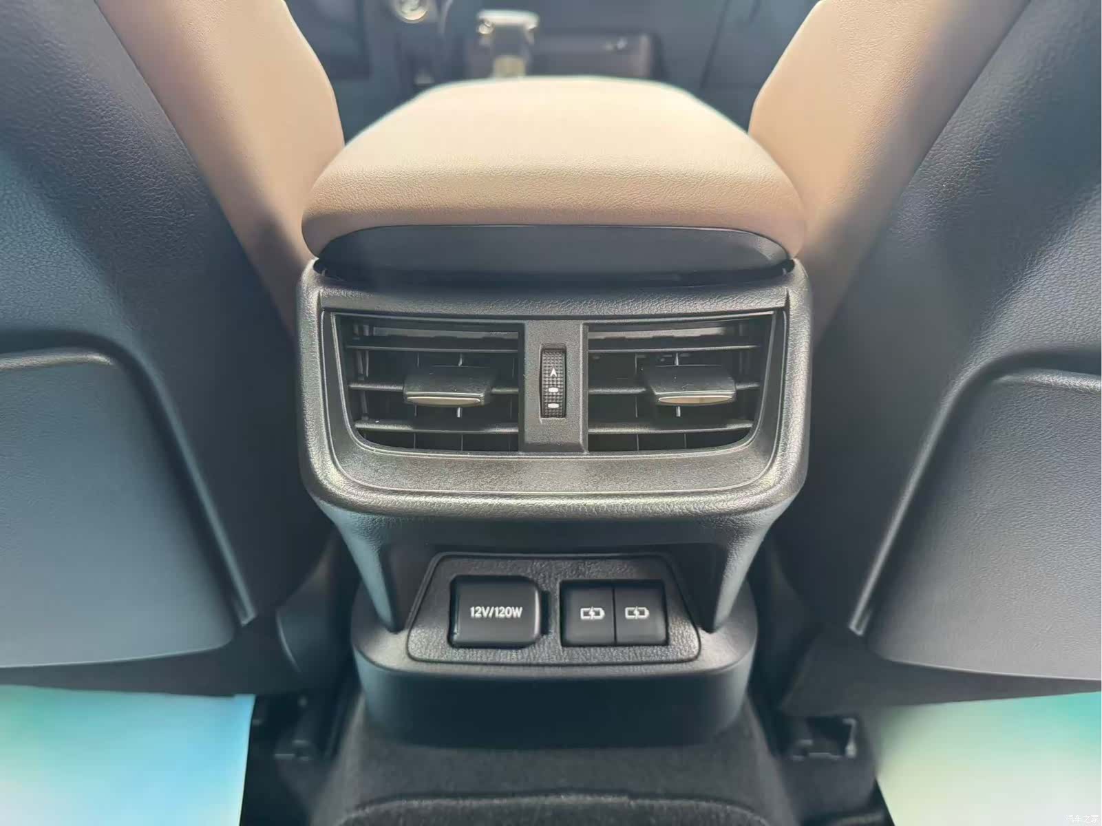 Lexus ES, 2023 10