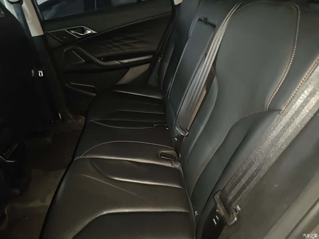 Roewe RX5, 2023 17