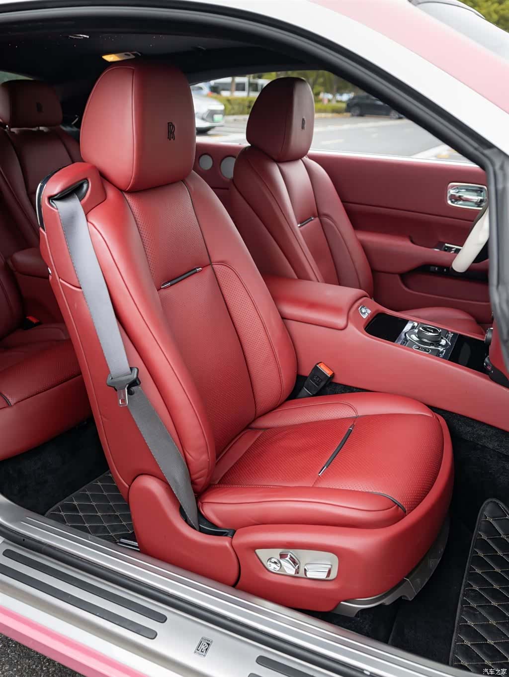 Rolls-Royce Wraith, 2017 19