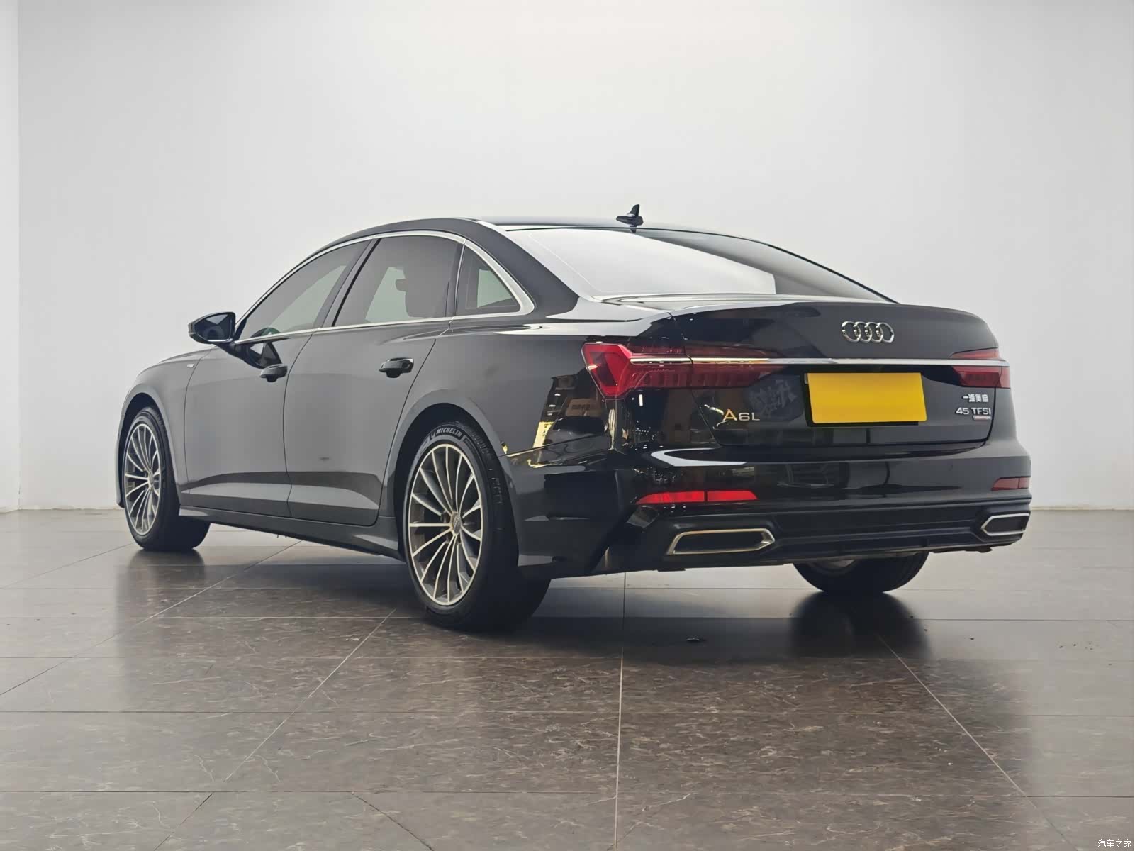 Audi A6L, 2020 4