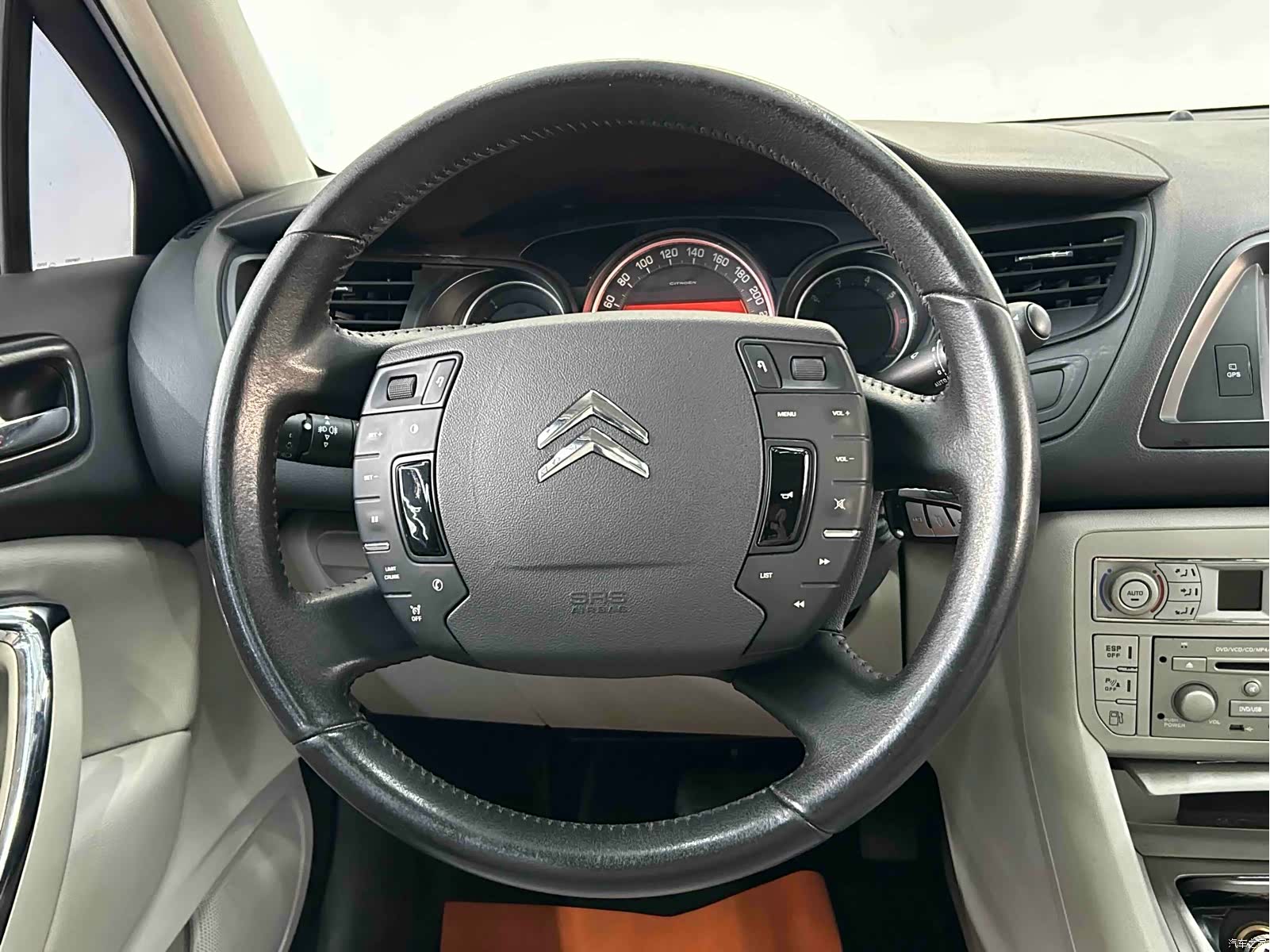 Citroen C5, 2012 21