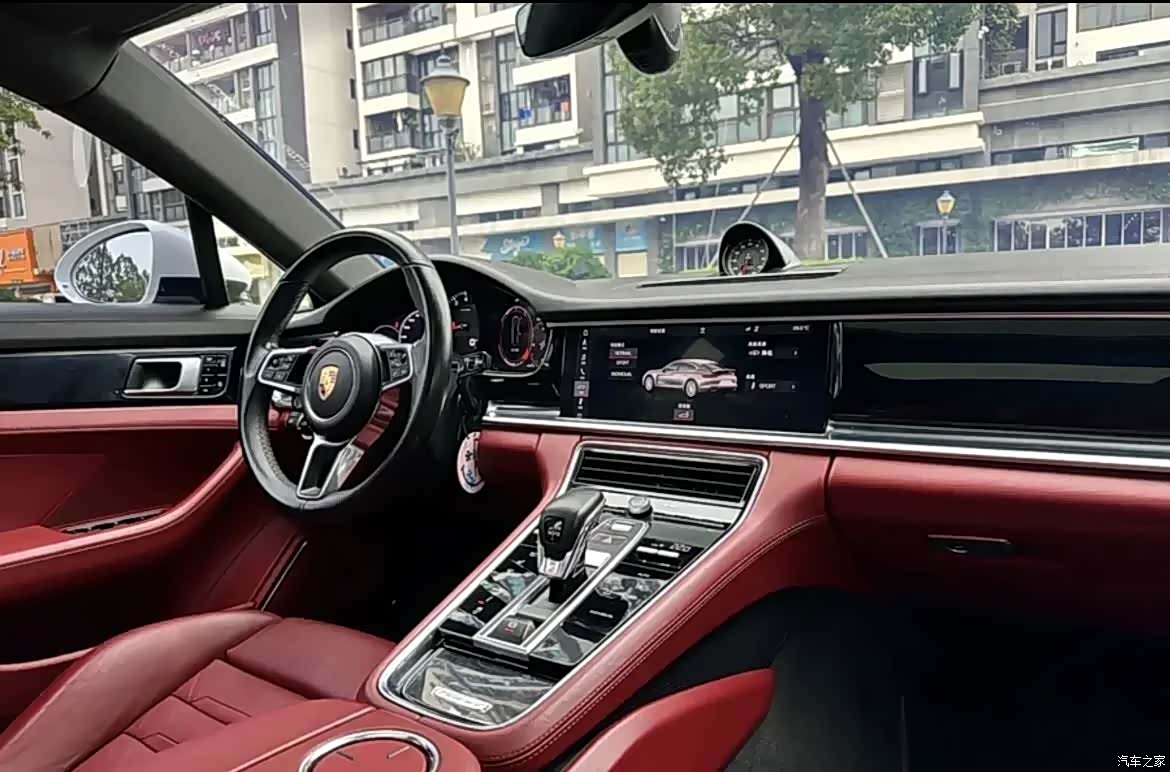 Porsche Panamera, 2019 7