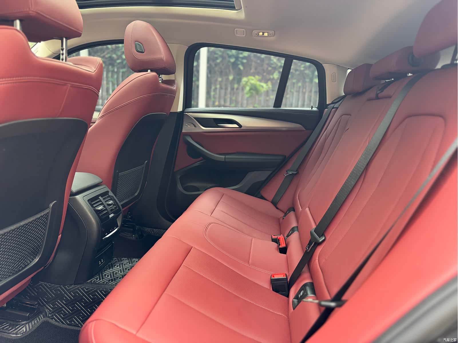 BMW X4, 2025 19