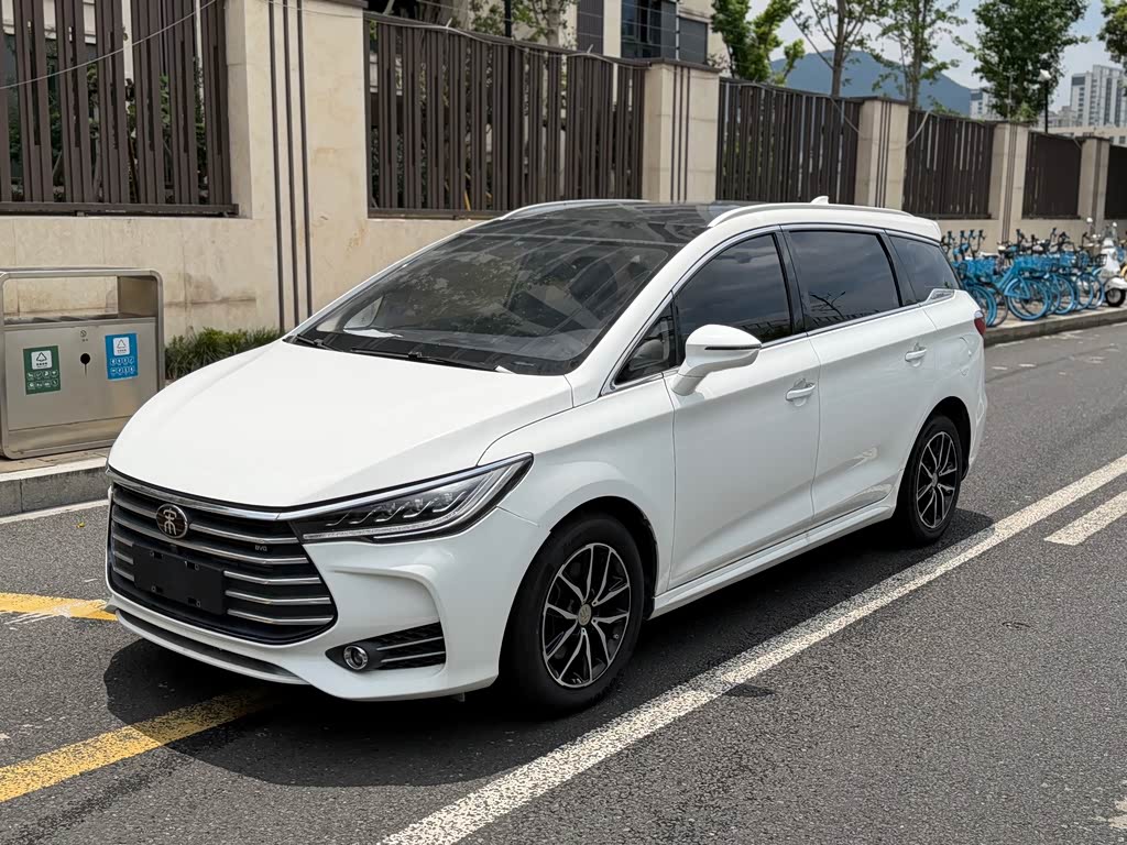 BYD Song Max