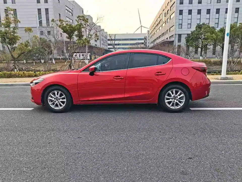 Mazda 3 Angkesaila