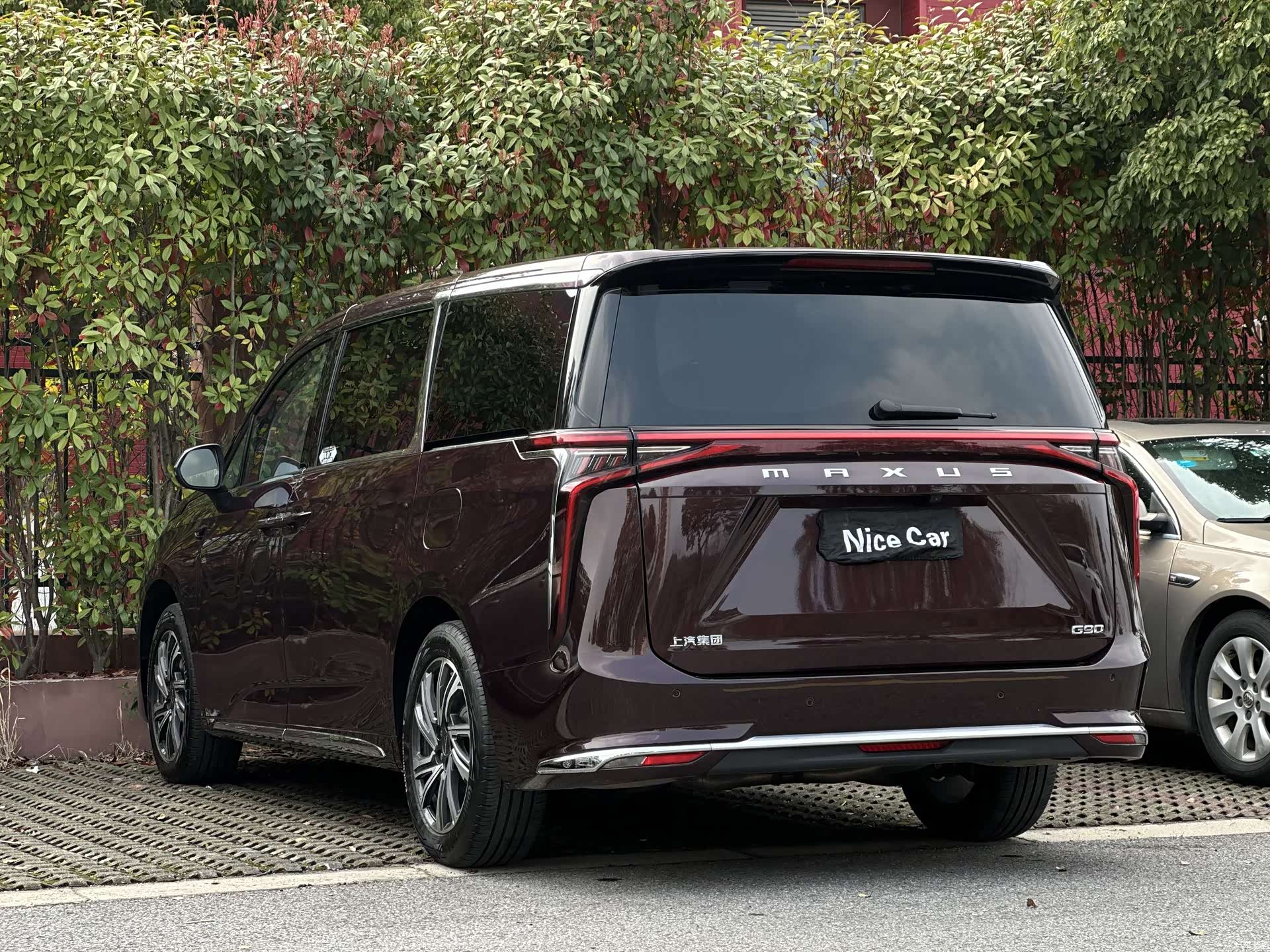 Maxus G90, 2022 25