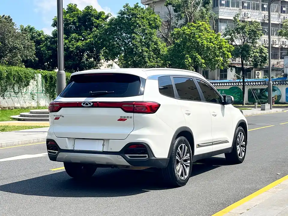Chery Tiggo 8