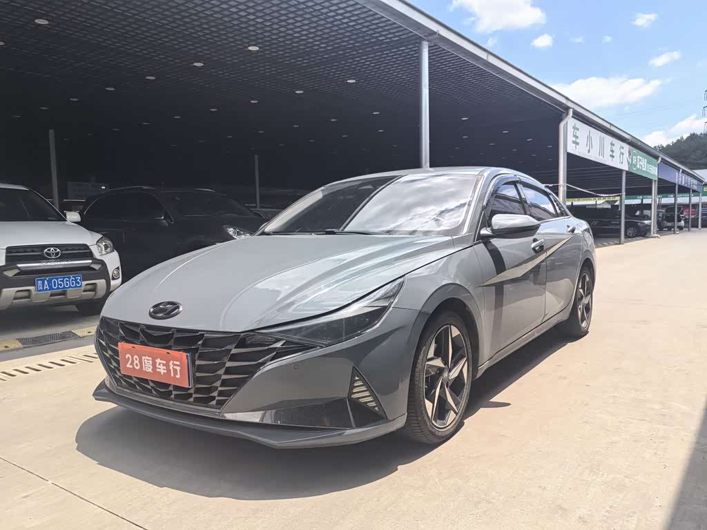 Hyundai Elantra