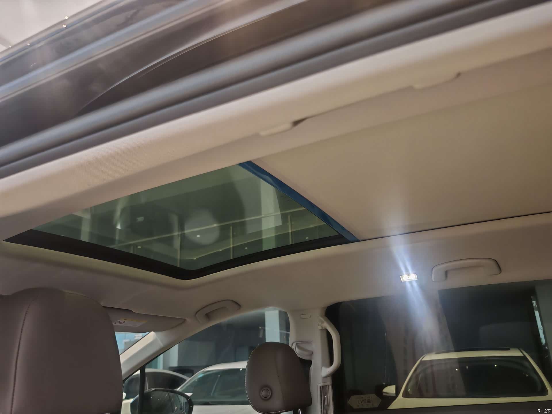 Volkswagen Viloran, 2023 9