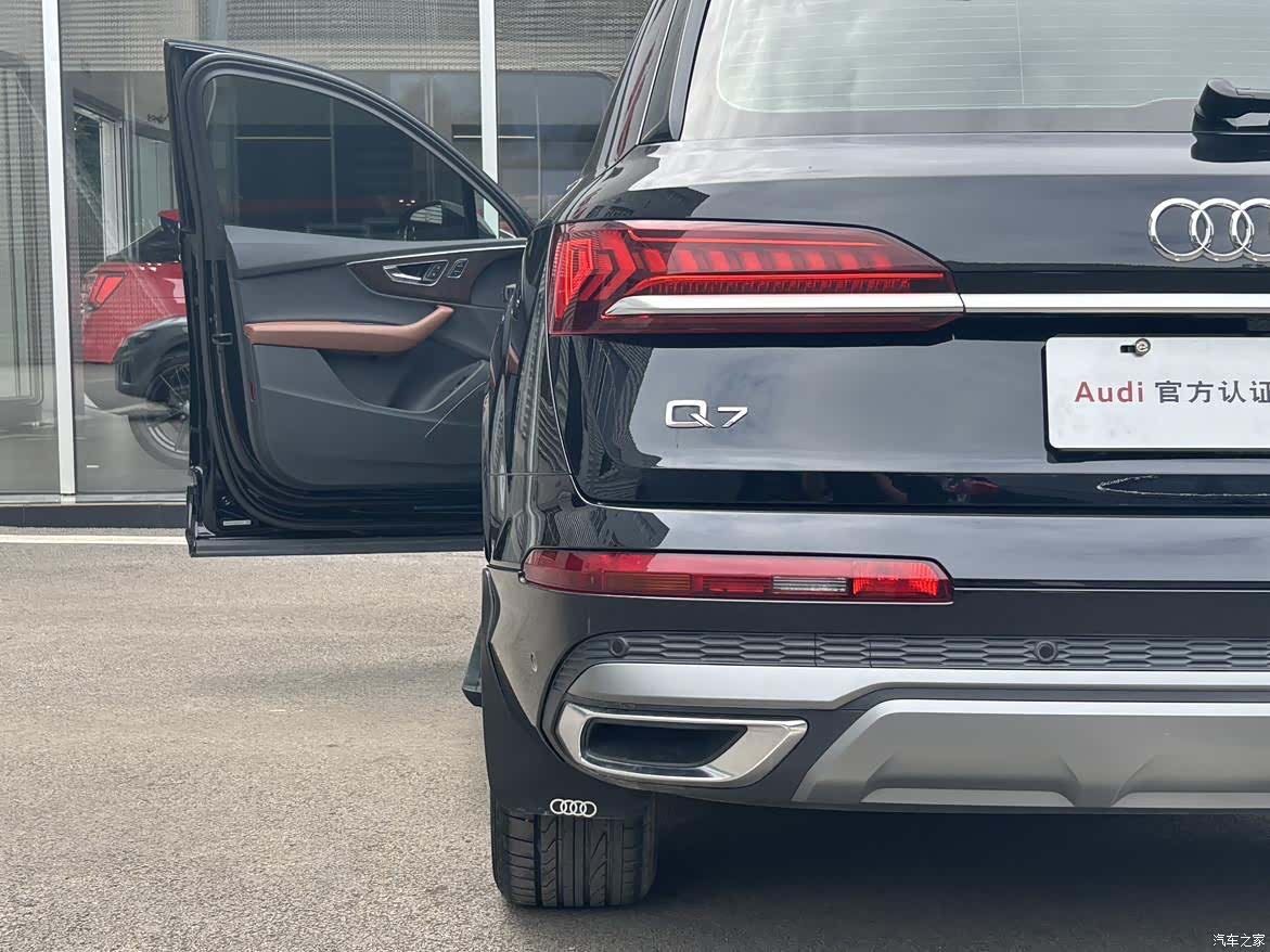 Audi Q7, 2023 7