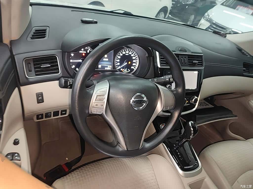 Nissan Tiida, 2016 10