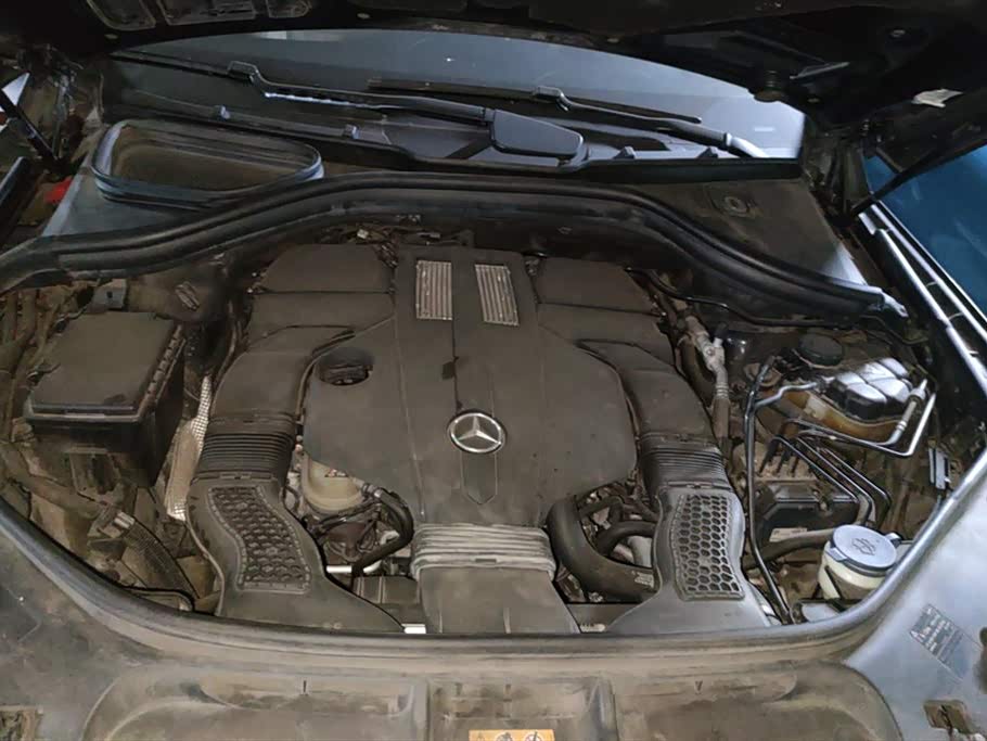 Mercedes-Benz GLE Mercedes-Benz GLE