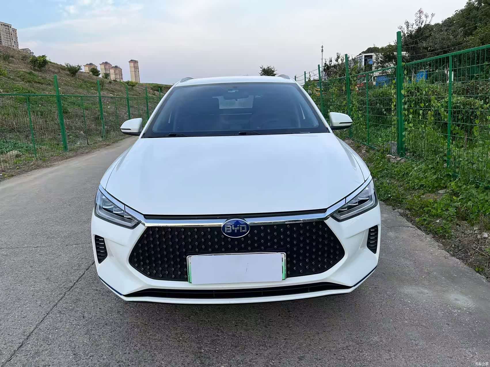 BYD E2, 2020 3