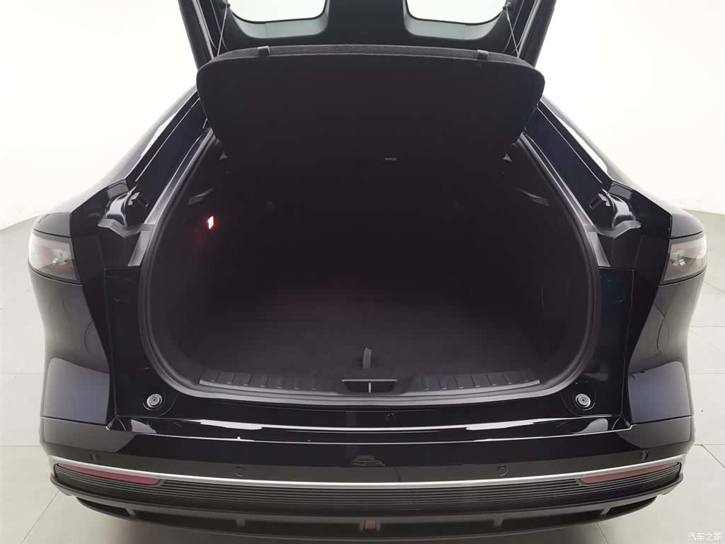 Mazda EZ-6, 2026 16