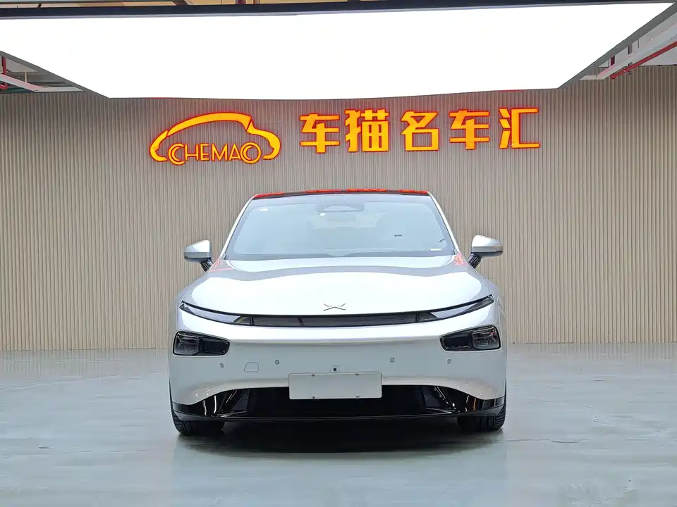 XPENG P7