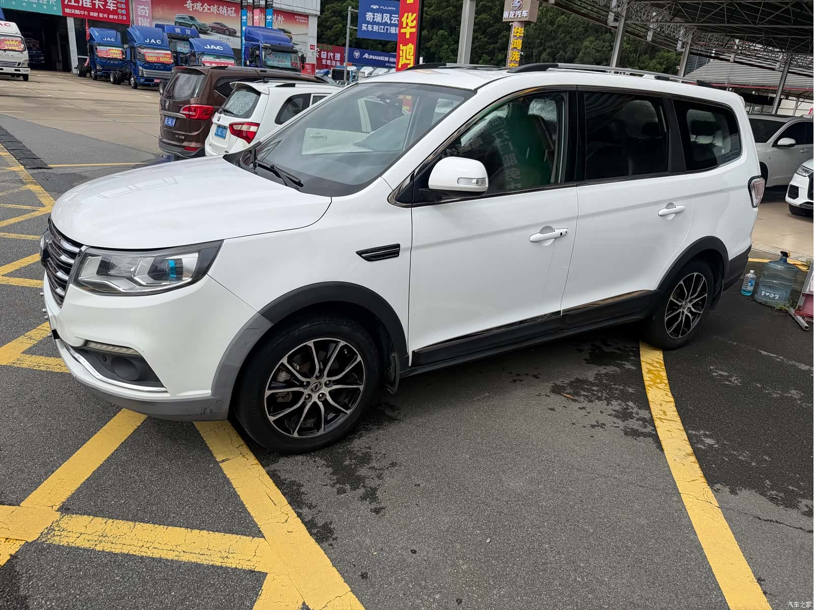 DongFeng SX6, 2017 3