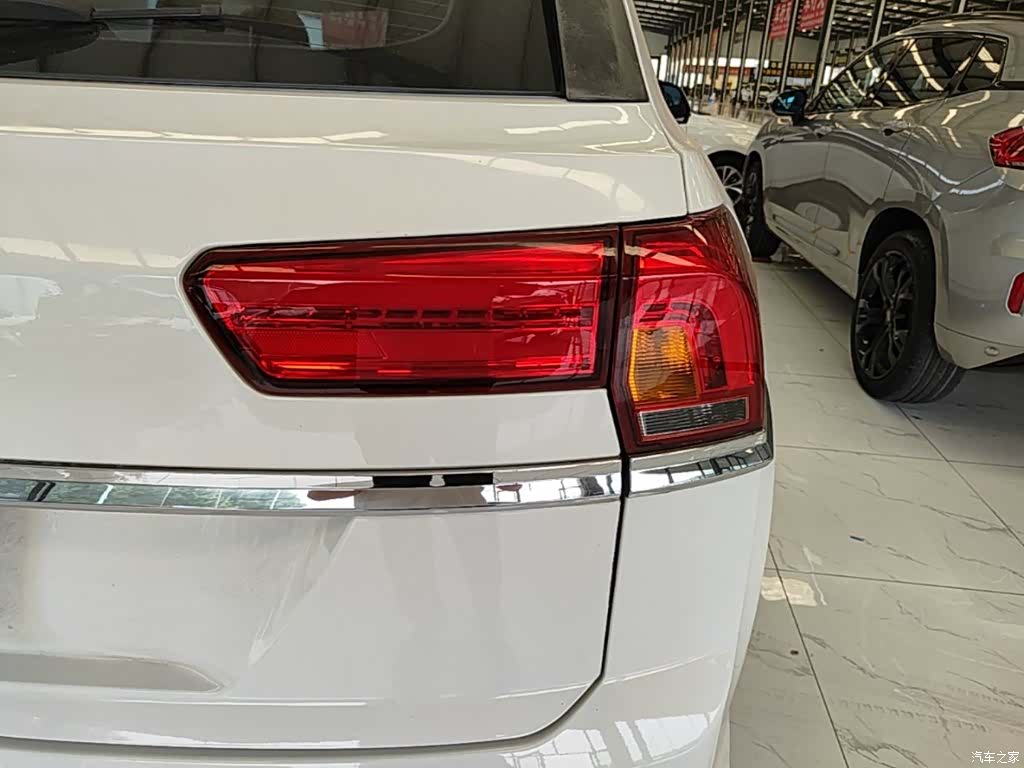 Zotye X7, 2019 8
