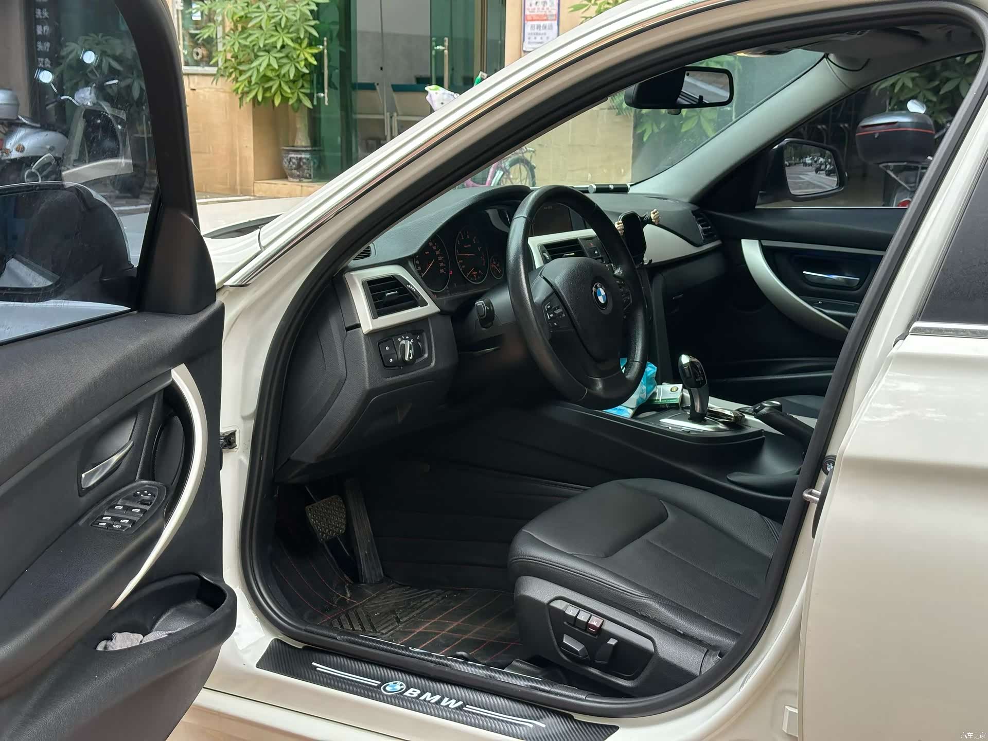BMW 3 Series, 2014 7