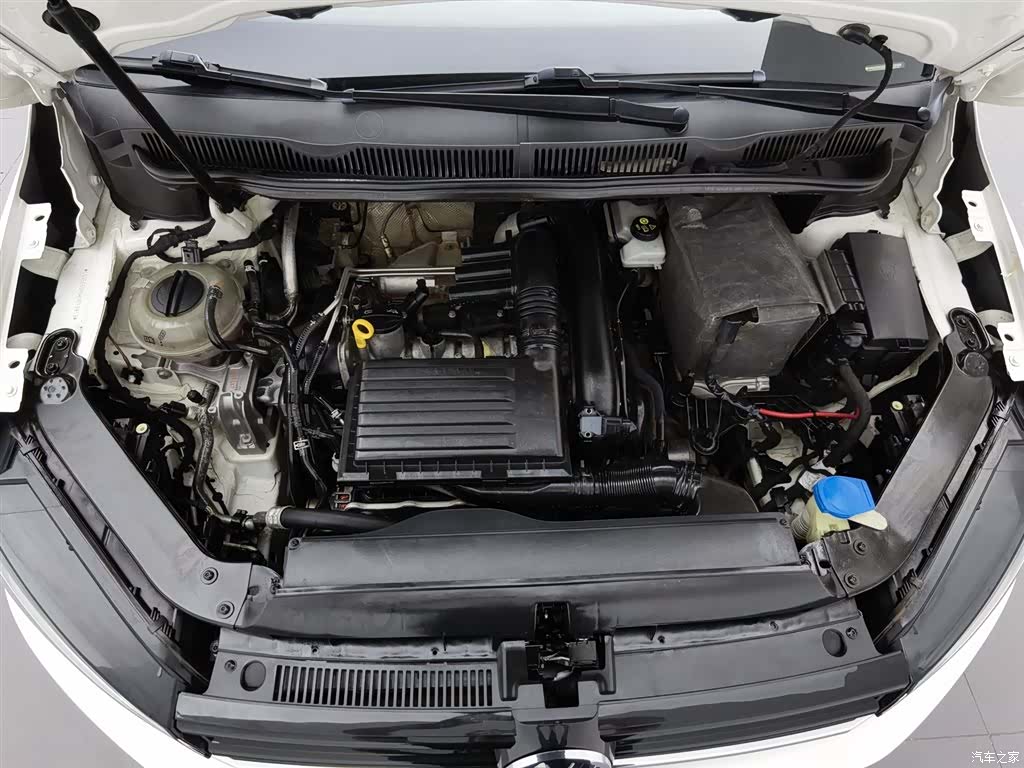 Volkswagen L, 2018 6