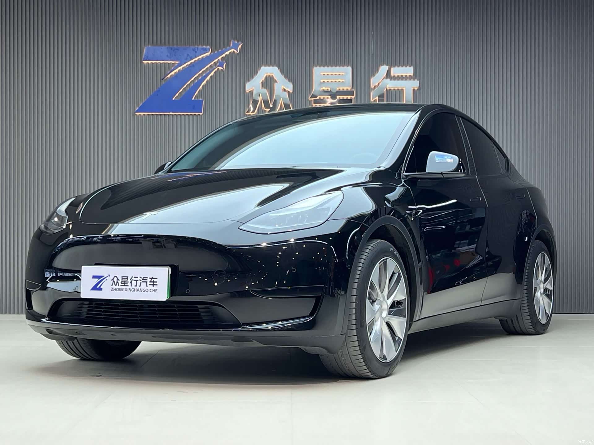 Tesla Model Y, 2022 1