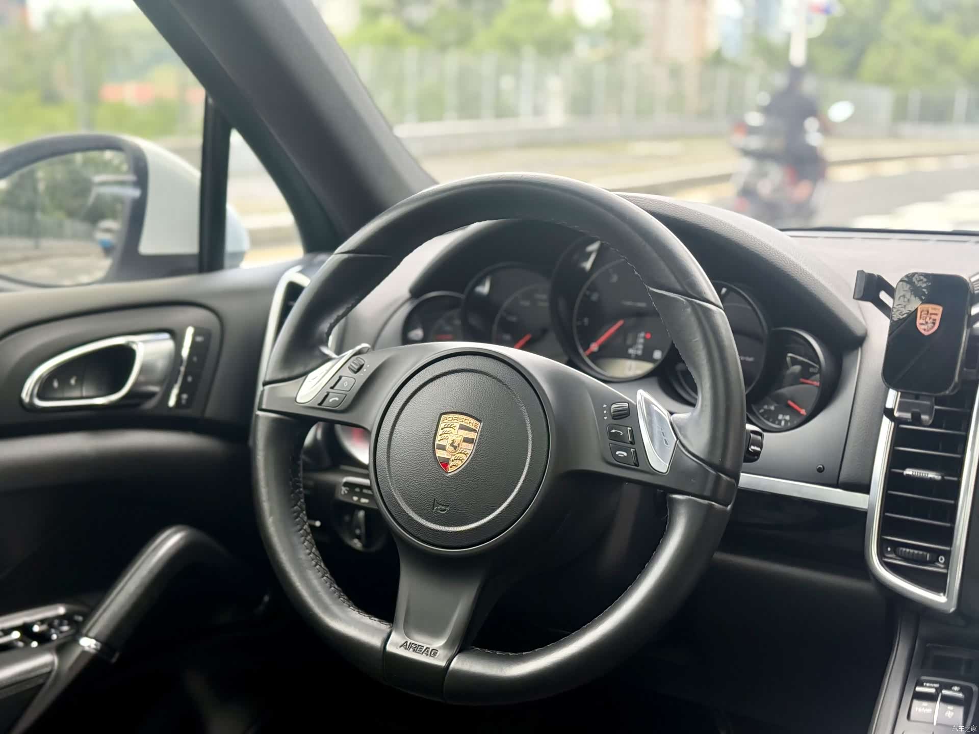 Porsche Cayenne, 2014 8