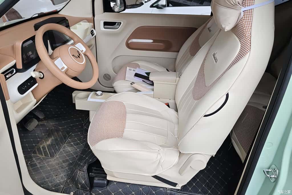Wuling MINIEV, 2024 9