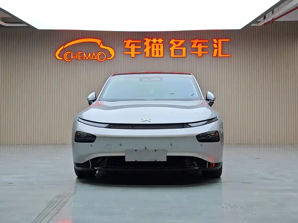XPENG P7