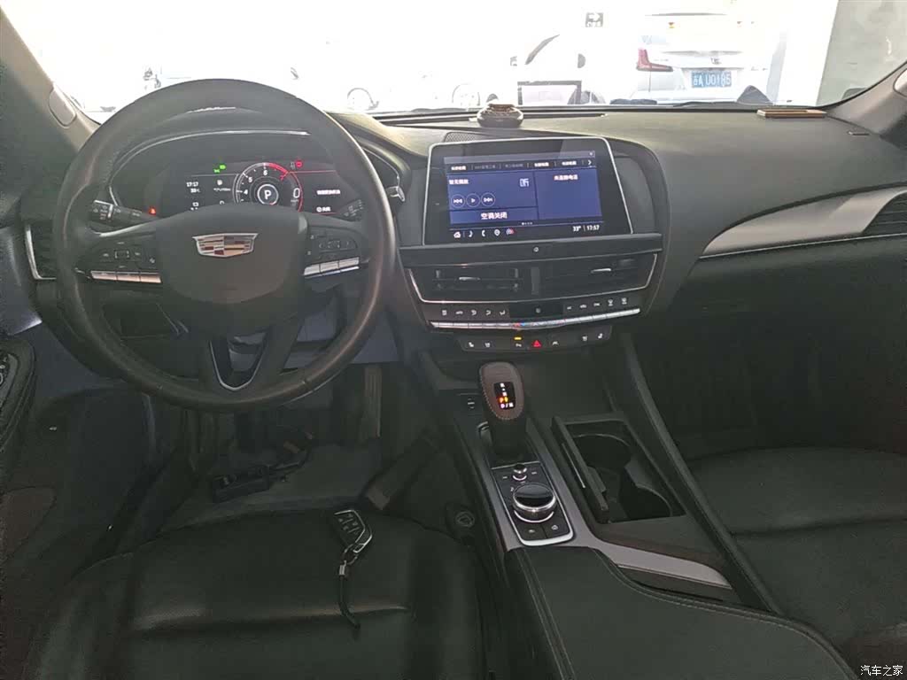 Cadillac CT5, 2023 10