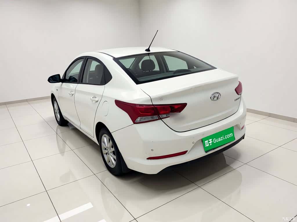 Hyundai GLS, 2017 4