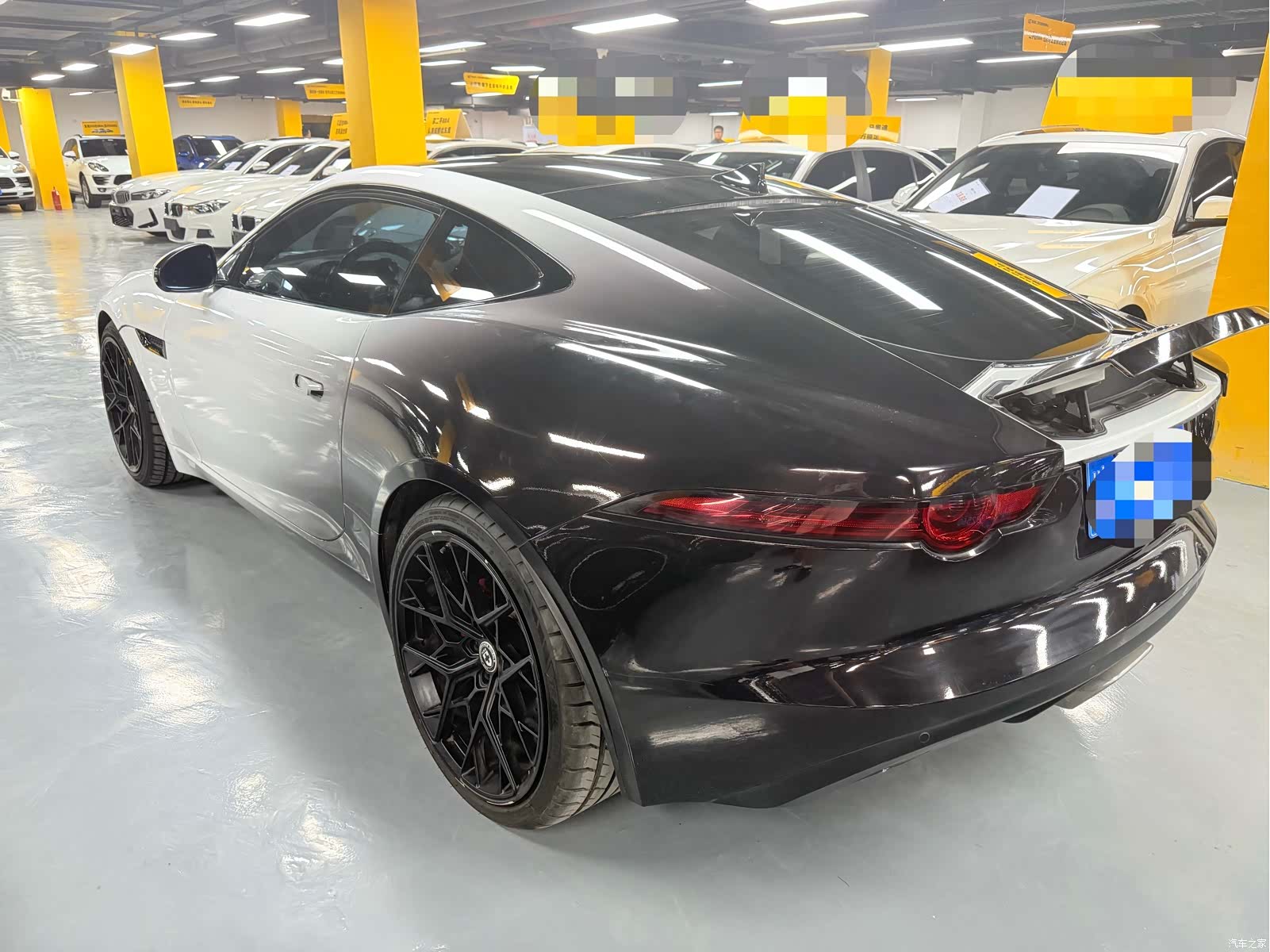 Jaguar F-TYPE, 2018 8