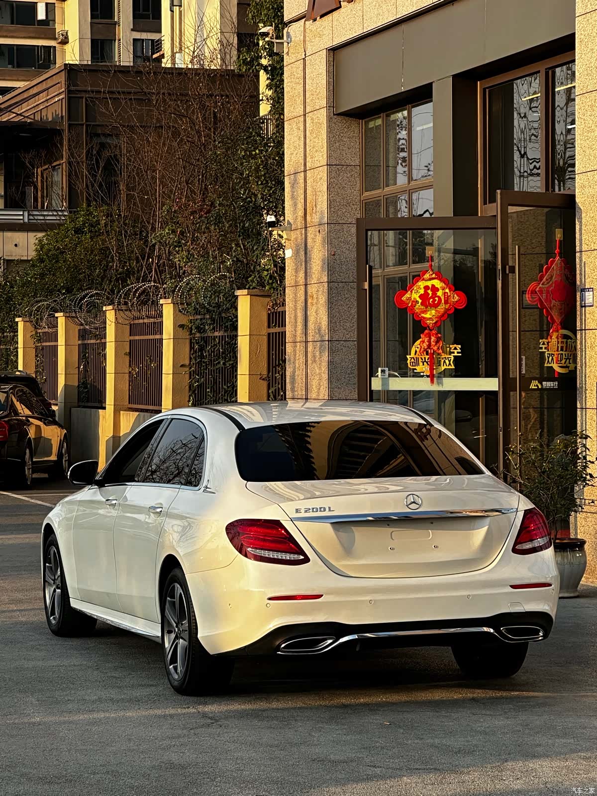 Mercedes-Benz E-Class, 2018 4