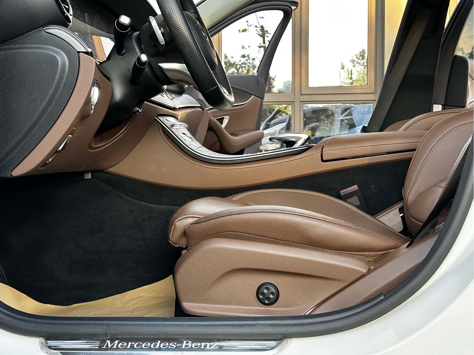 Mercedes-Benz E-Class, 2018 14