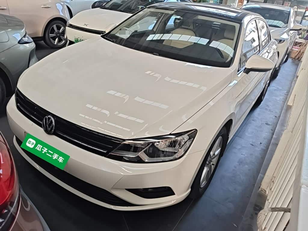 Volkswagen Lamando