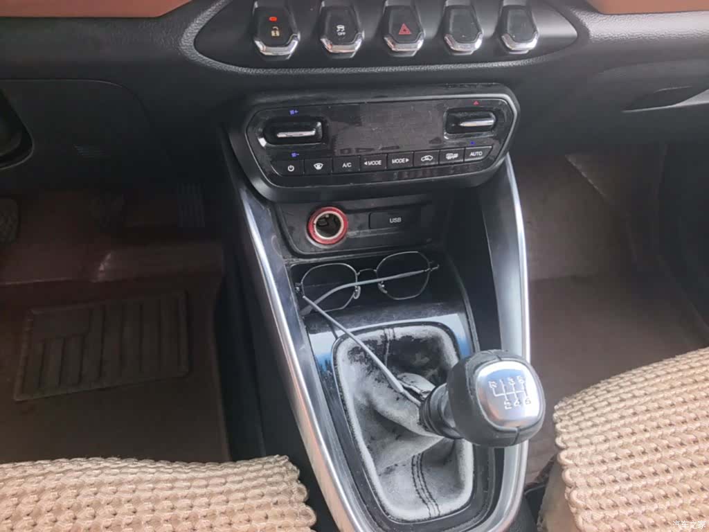 Wuling 510, 2017 14