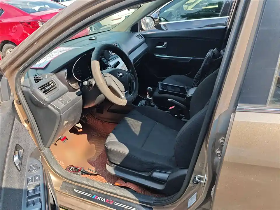Kia K2