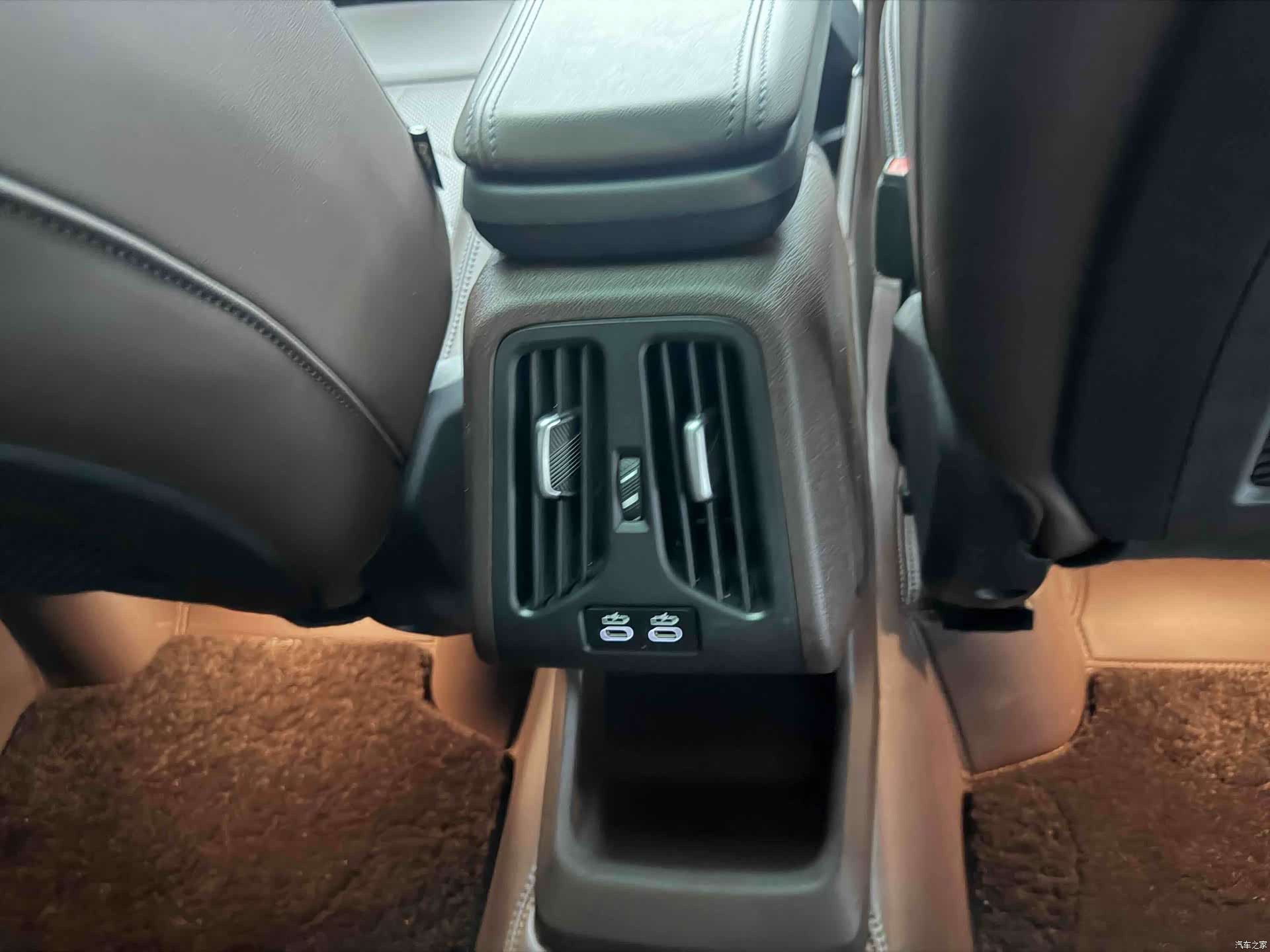 BMW X1, 2023 6