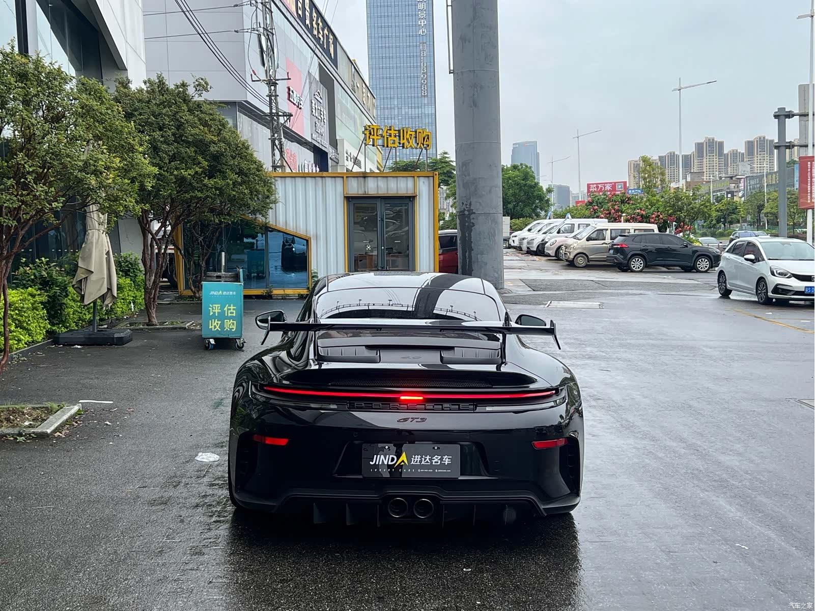Porsche 911, 2025 15