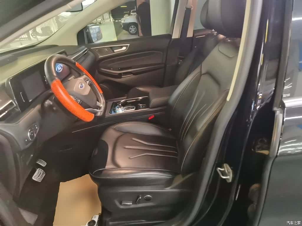 Ford Edge, 2023 15