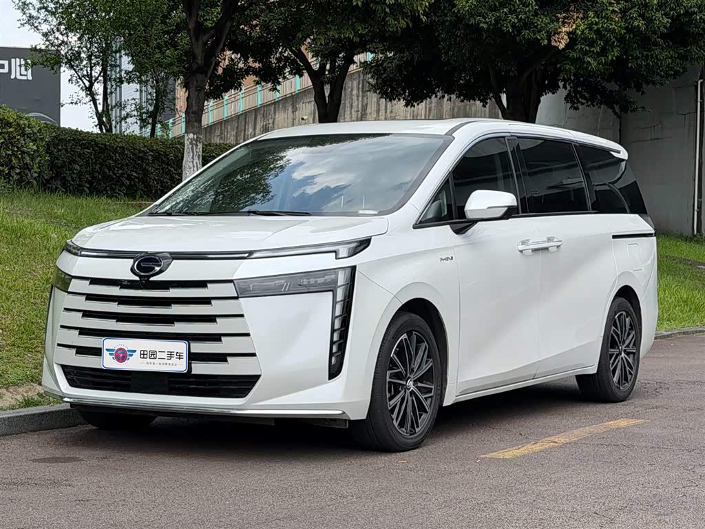 GAC E8 PHEV