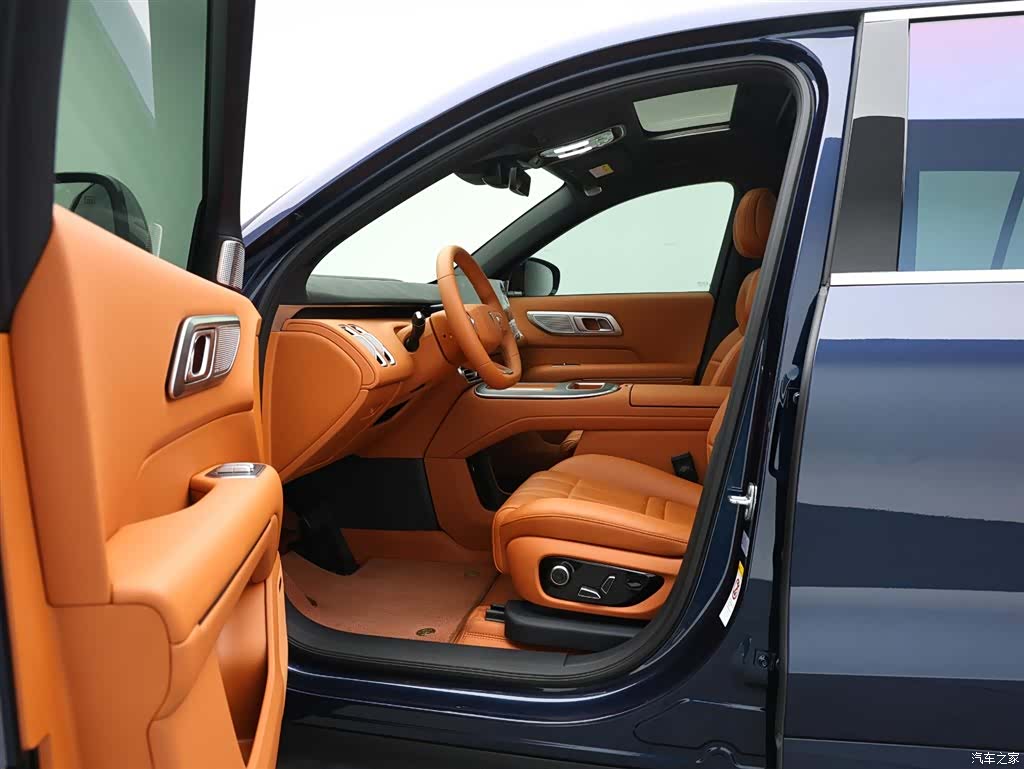 Deepal S09, 2025 10