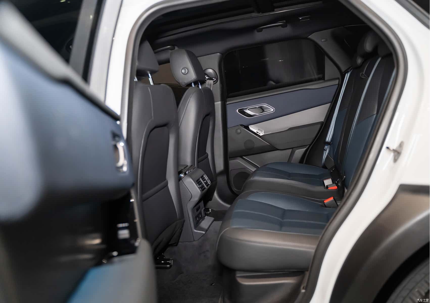 Land Rover Range Rover, 2024 17