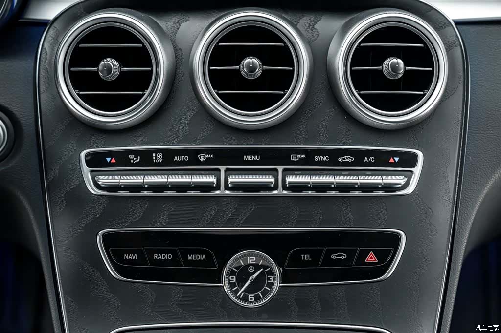 Mercedes-Benz C-Class, 2021 32
