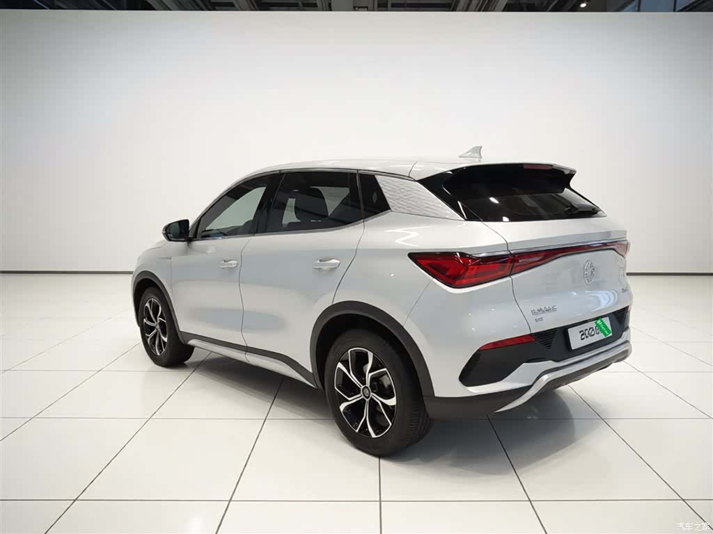 BYD Yuan, 2023 все фото