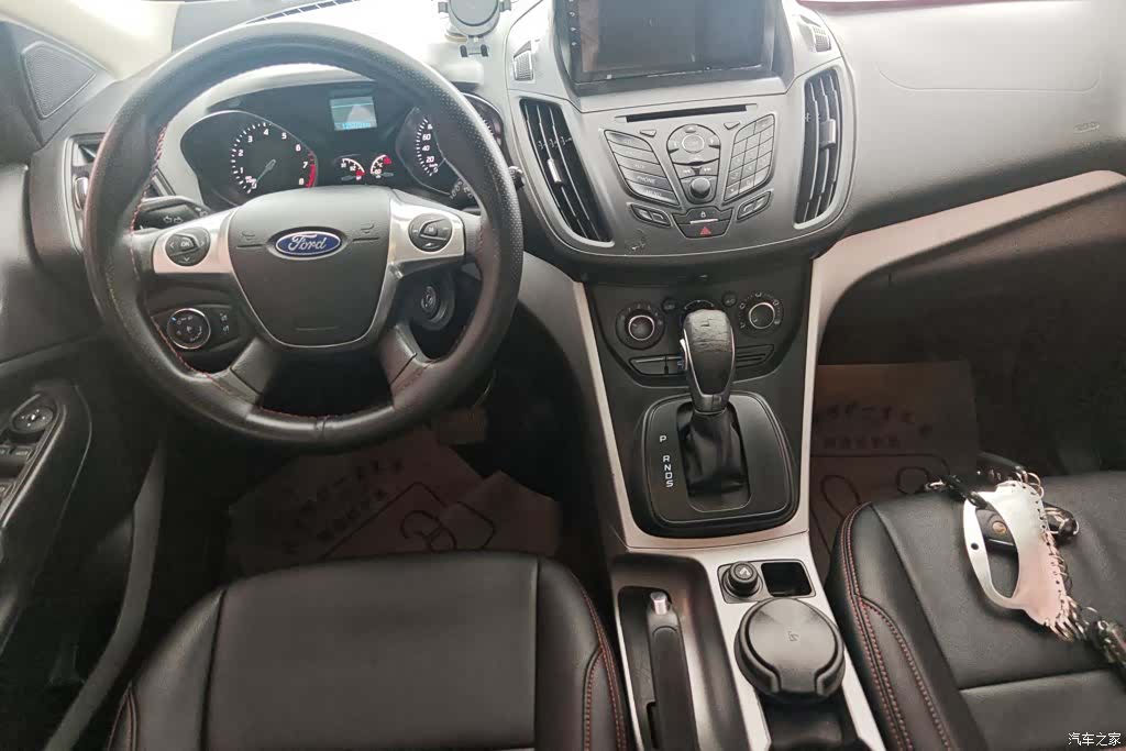 Ford Kuga, 2014 12