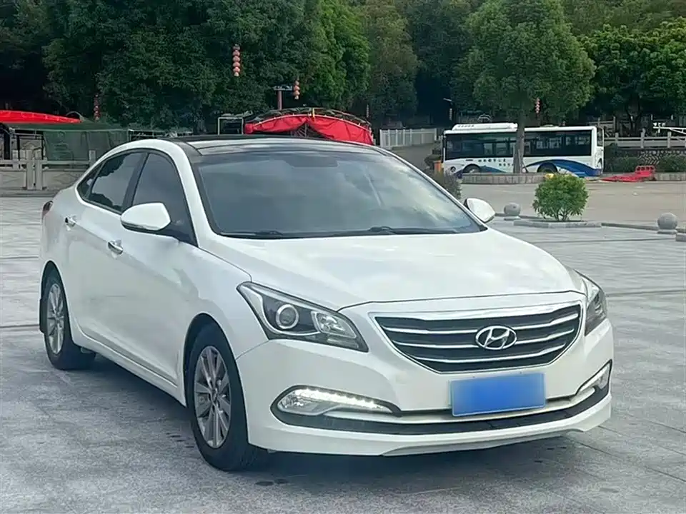 Hyundai Name picture