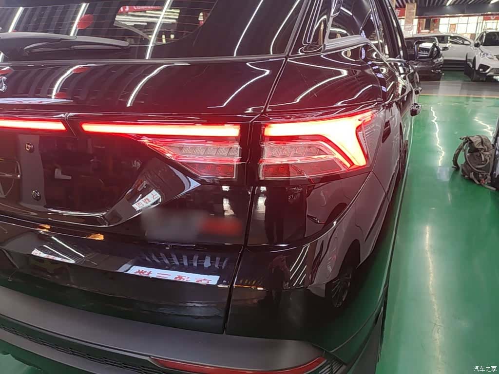 DongFeng AX7, 2021 8