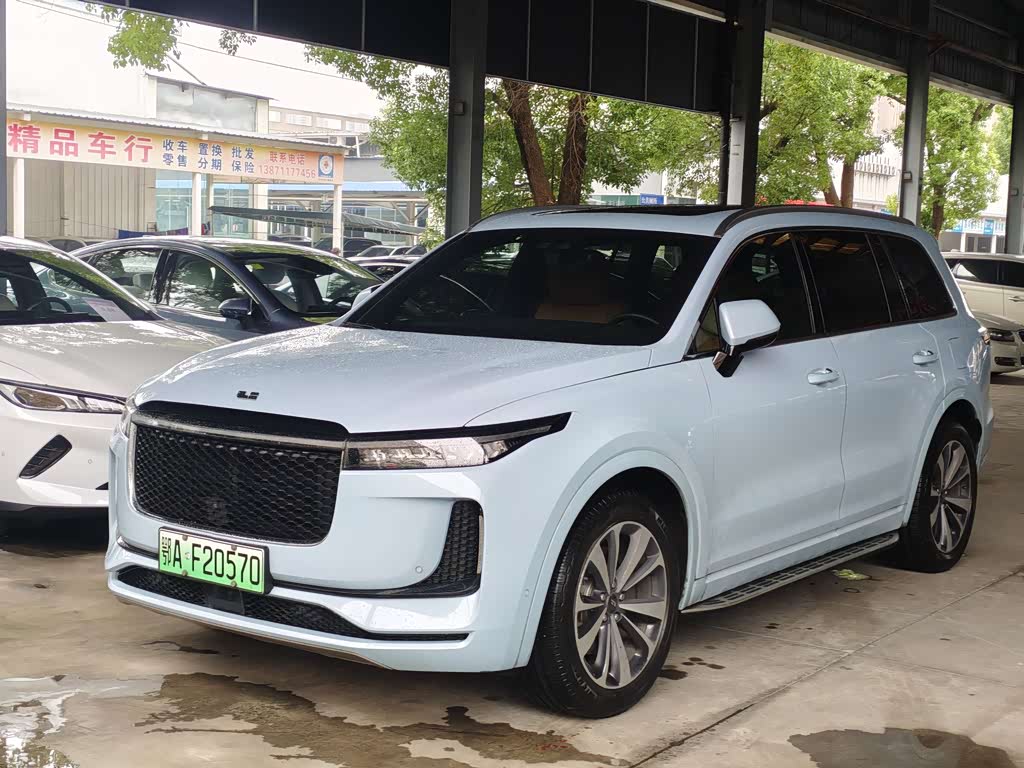 Li Auto ONE